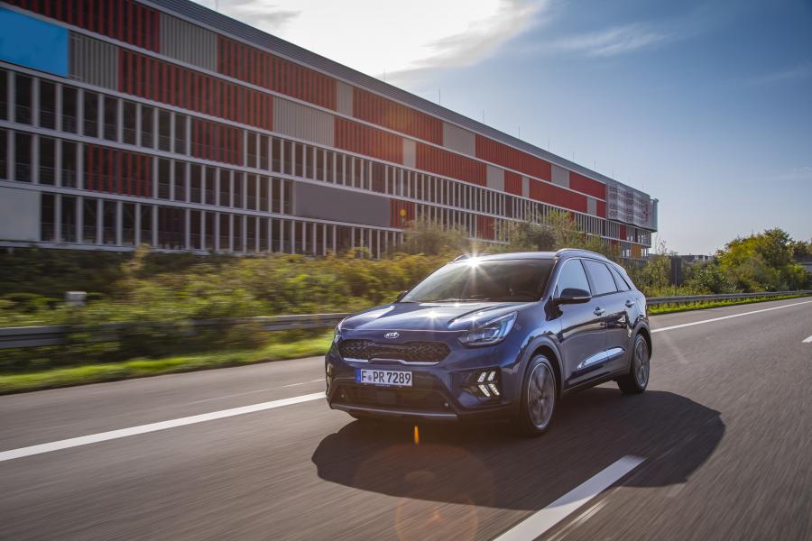  Kia Niro EcoHybrid (DE) 2019 года  (WW) (фото 6 из 53)